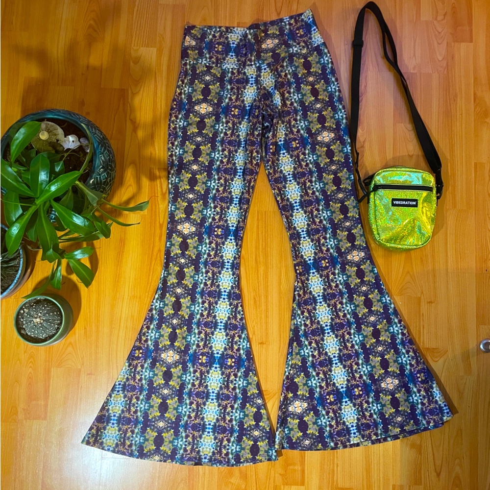 ✌️Super Flare Tie Dye Leggings ✨